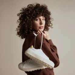 Produits populaires -Pataugas Boutique PE22 F Aran BlancJaune 1